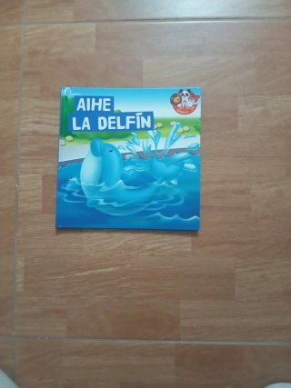 Libro infantil Aihe la Delfín
