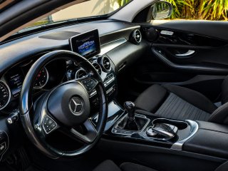 MERCEDES CLASE C FAMILIAR ETIQUETA C