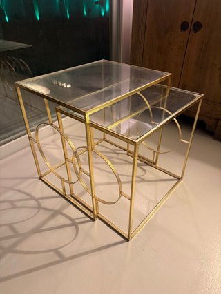 Mesas nido Zara Home cristal y doradas