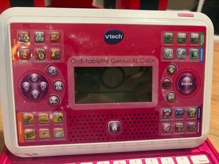 Tableta Vtech Genius XL Rosa