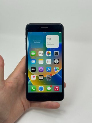 iPhone 8 Plus 64GB Negro Espacial