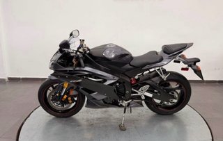 Yamaha R6R 2009 Negra 12.600 km