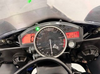 Yamaha R6R 2009 Negra 12.600 km