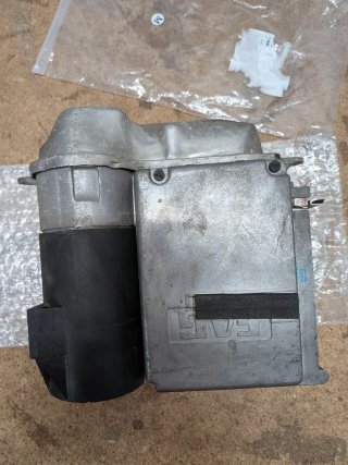 Módulo ABS BMW R850R (a reparar)