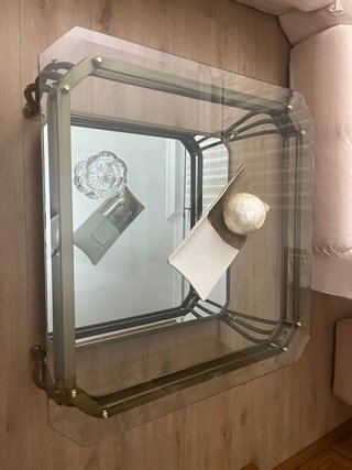 Comedor madera y sofá