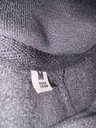 Sudadera Essentials Negra Talla M