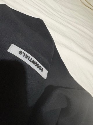 Sudadera Essentials Negra Talla M