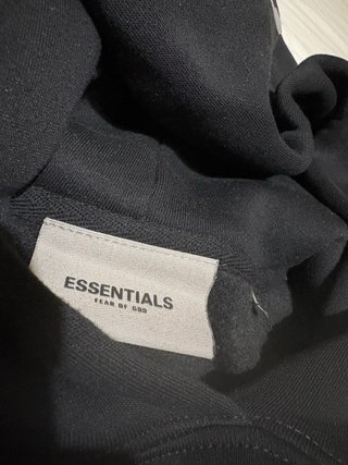 Sudadera Essentials Negra Talla M