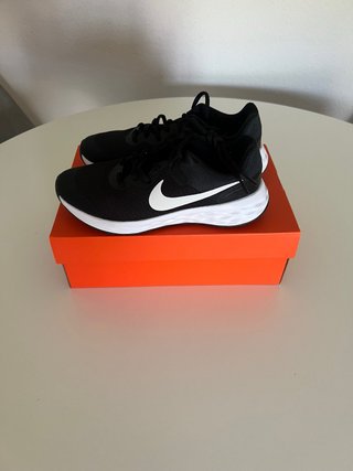 Zapatillas Nike Running Talla 36.5 Nuevas