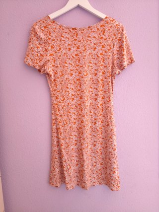 Vestido floral Pull&Bear talla M