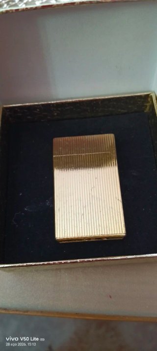 Mechero antiguo Silver Match dorado con una m