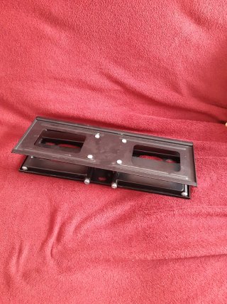 Soporte pared TV metálico
