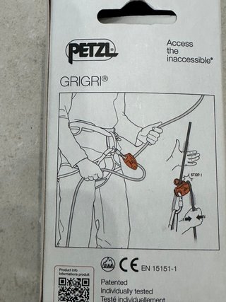 Asegurador escalada PETZL GRIGRI