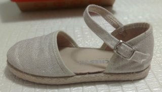 Zapatos Chuchés Niña Talla 25 nuevas