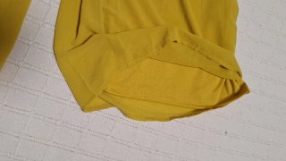 Pantalón ancho amarillo