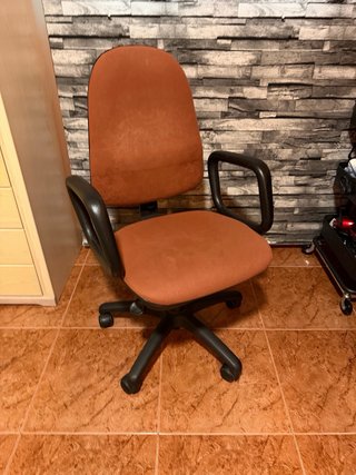 Silla de oficina giratoria naranja