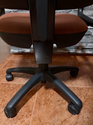 Silla de oficina giratoria naranja