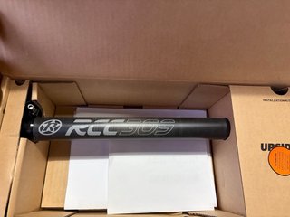 Tija Reverse RCC 309 Carbono