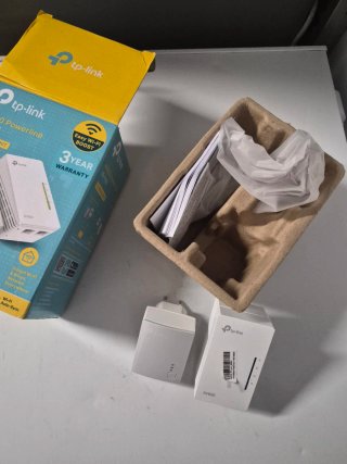 TP-Link AV600 Powerline Wi-Fi Kit