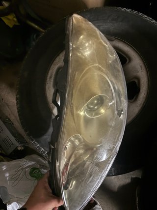 Faro Peugeot 407