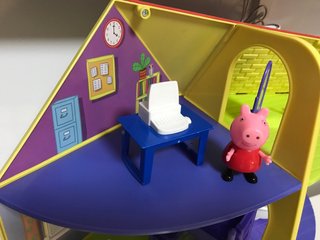 casa Peppa Pig de 3 plantas