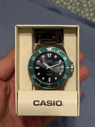 Casio MDV-107 Casio Duro Starbucks con garantía