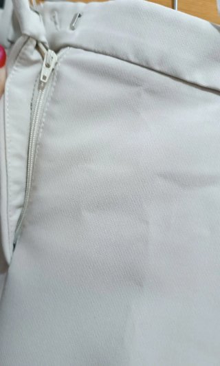 Pantalón de vestir beige