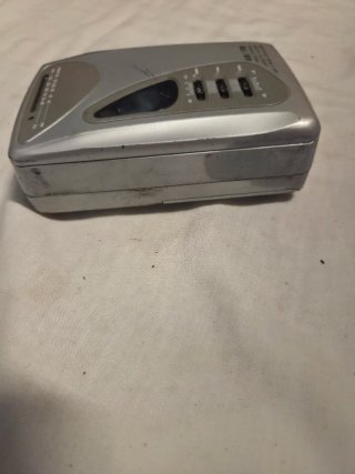 Walkman Av-823 EQ Demis Roussos