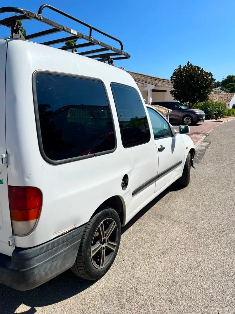 SEAT Inca 2002 - foto 1