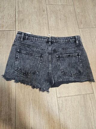 Pantalones cortos vaqueros desgastados, 2 por 1