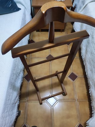 Perchero de madera
