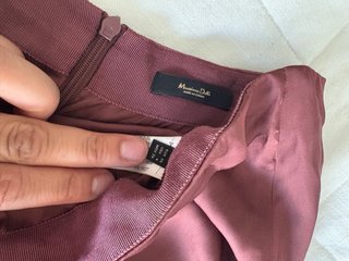 Falda midi rosa