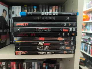 Lote 8 DVD 1 BLU RESERVADO SANTI