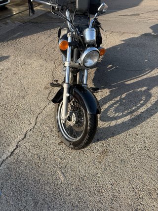Suzuki Marauder 250cc Negra