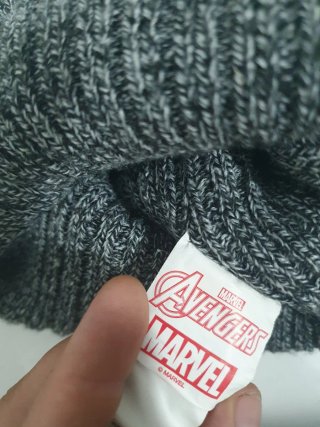 Gorro Marvel Gris y Multicolor