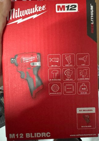 Kit Atornillador Milwaukee M12 BLIDRC