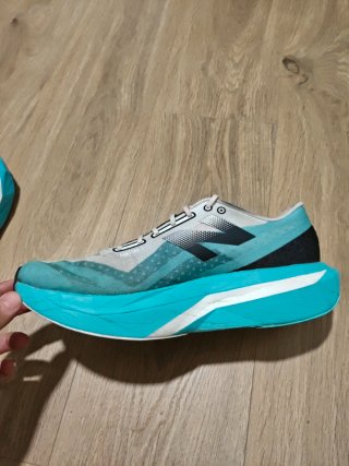 Zapatillas Running New Balance Supercomp Elite v4
