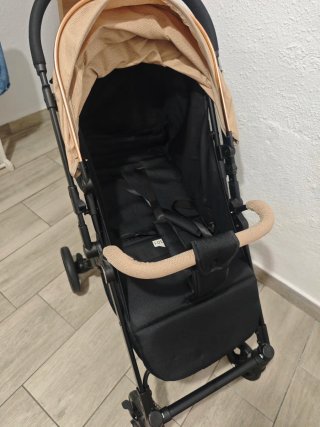 Cochecito de bebé ligero plegable