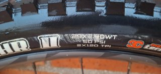 Cubiertas Maxxis Minion DHR II y Aggressor