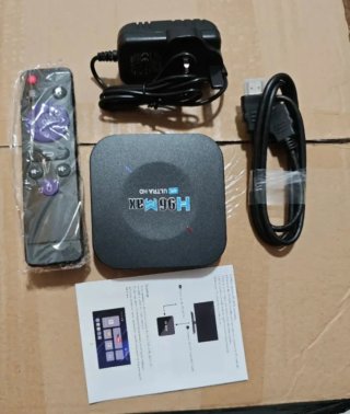 LG M22BND-BZ Monitor TV con TDT entrega con TV box