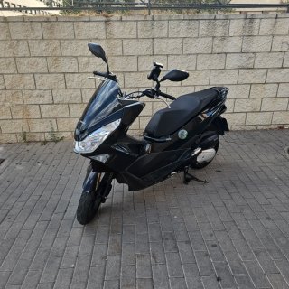 Honda PCX Negra