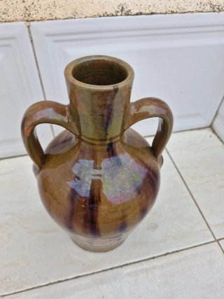 Jarrón de cerámica valenciana