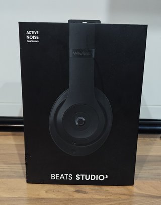 Caja VACIA Auriculares Beats Studio 3 + Accesorios
