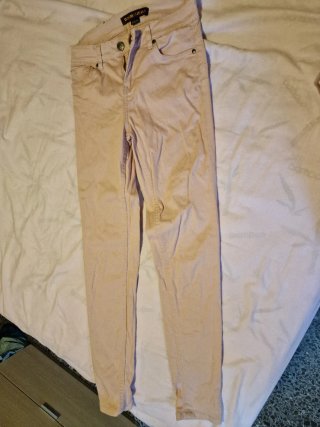 Pantalón rosa Talla 34
