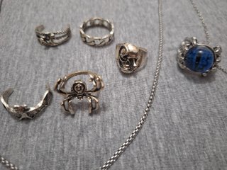 Conjunto Anillos y Colgantes Halloween