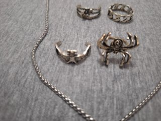 Conjunto Anillos y Colgantes Halloween