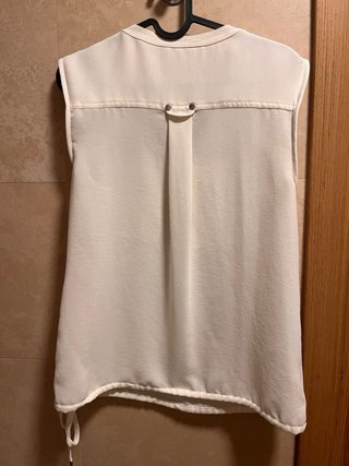 Top Calvin Klein blanco sin mangas