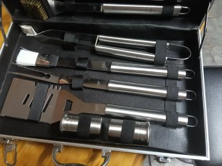 Maletín de herramientas para barbacoa , acero inox