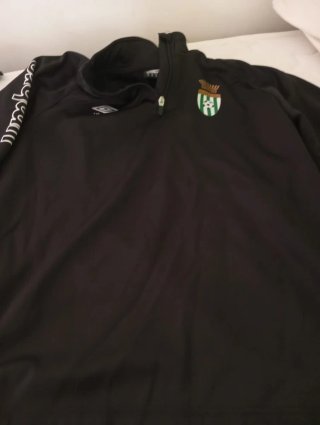 Equipación CF Peralada Umbro Talla L