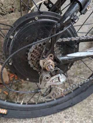 Bicicleta BTT BH con kit eléctrico